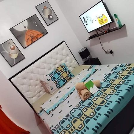 N&J Lopez Lodging House ปาไซ ภายนอก รูปภาพ