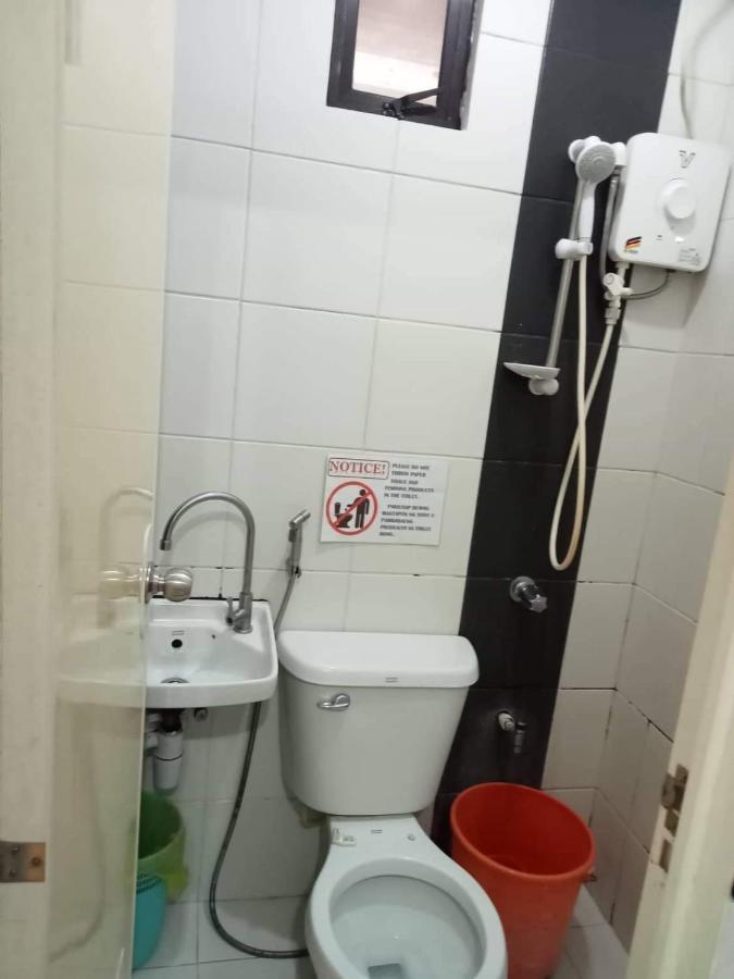 N&J Lopez Lodging House ปาไซ ภายนอก รูปภาพ