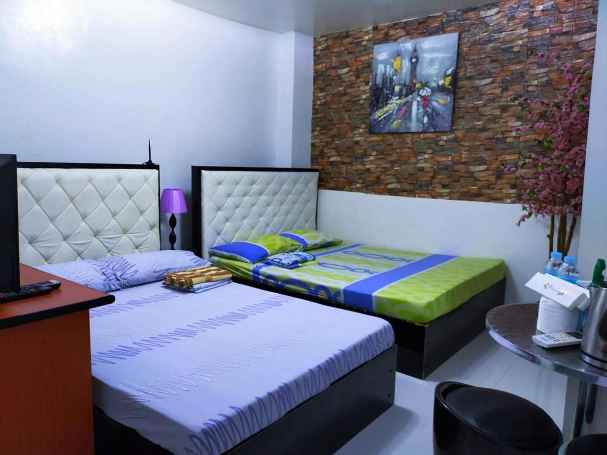 N&J Lopez Lodging House ปาไซ ภายนอก รูปภาพ